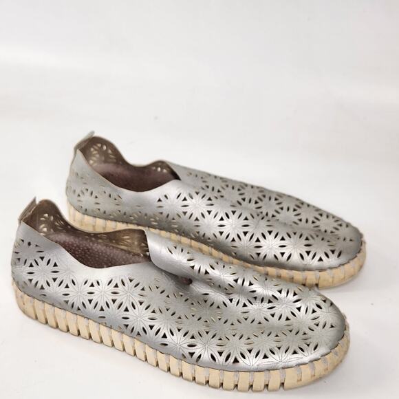 Ilse Jacobsen Tulip Perforated Metallic Slip On Comfort Shoes Size EU38 Silver - Picture 1 of 8